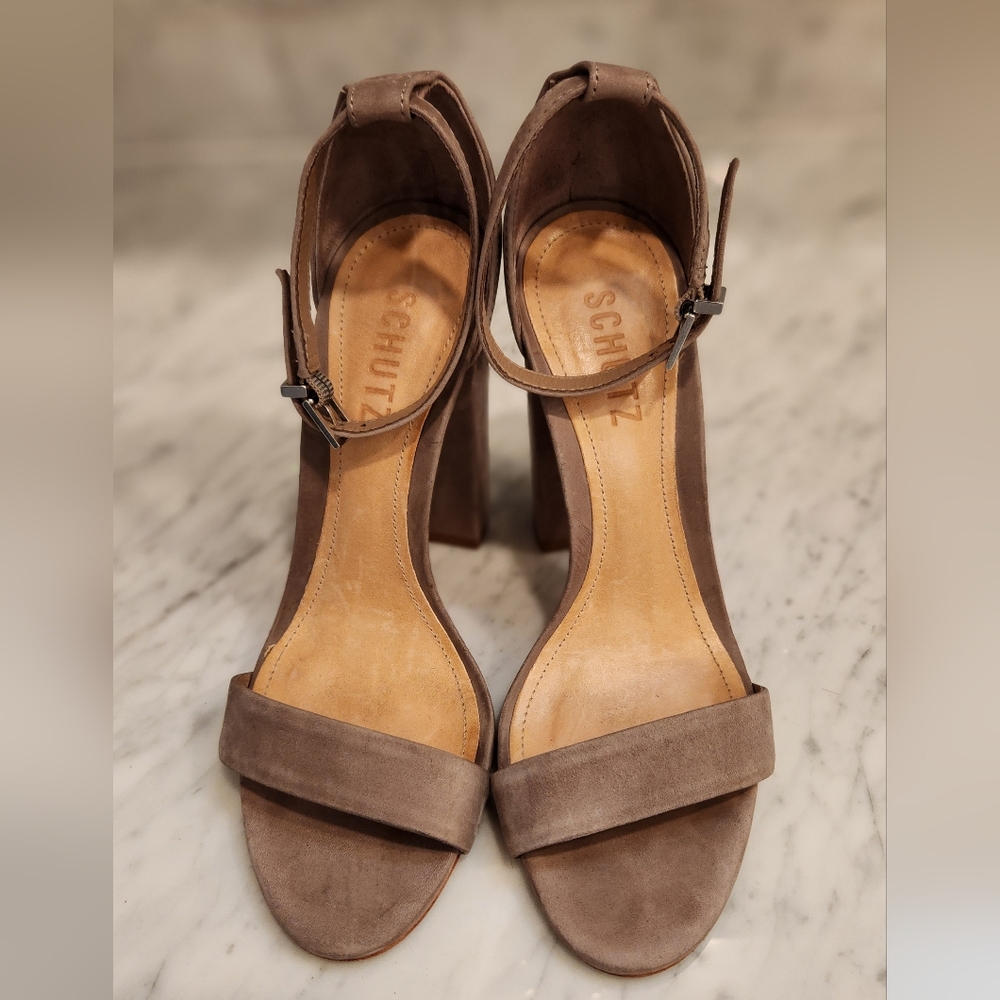 Schutz Enida Block Heel Sandal - 4"